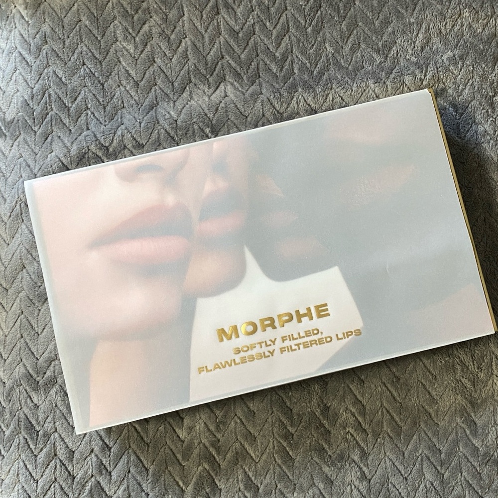 Morphe Softly Filled Lip Collection with Gold Accent